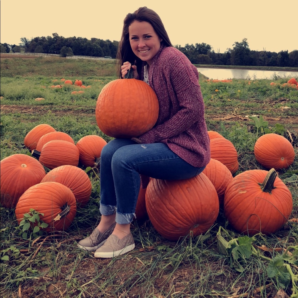 Meet your Posher, Megan